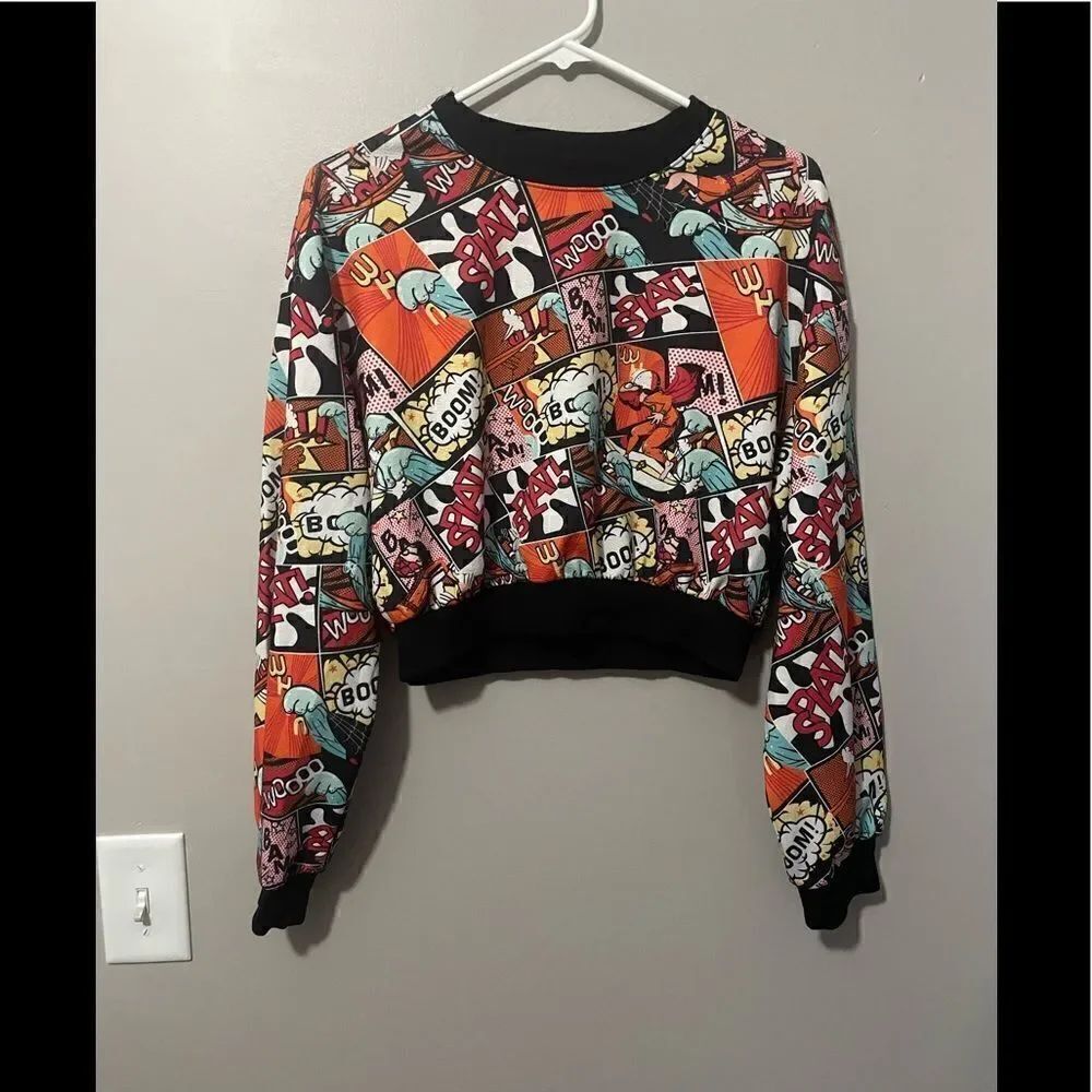 Shein long sleeve comic book crop top